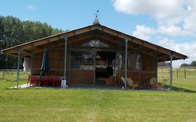 Camping Du Petit Gue Du Roi